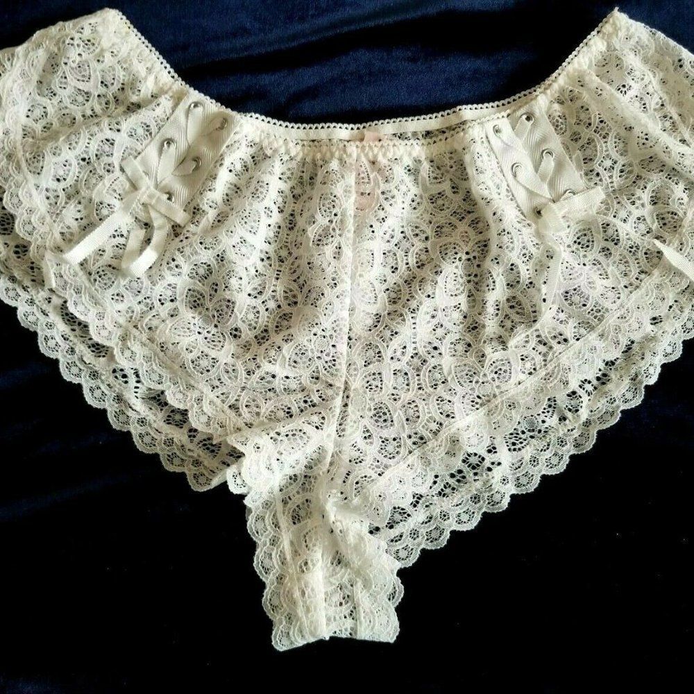 1200 LARGE Victoria's Secret Dream Angels Crochet Shortie NWT